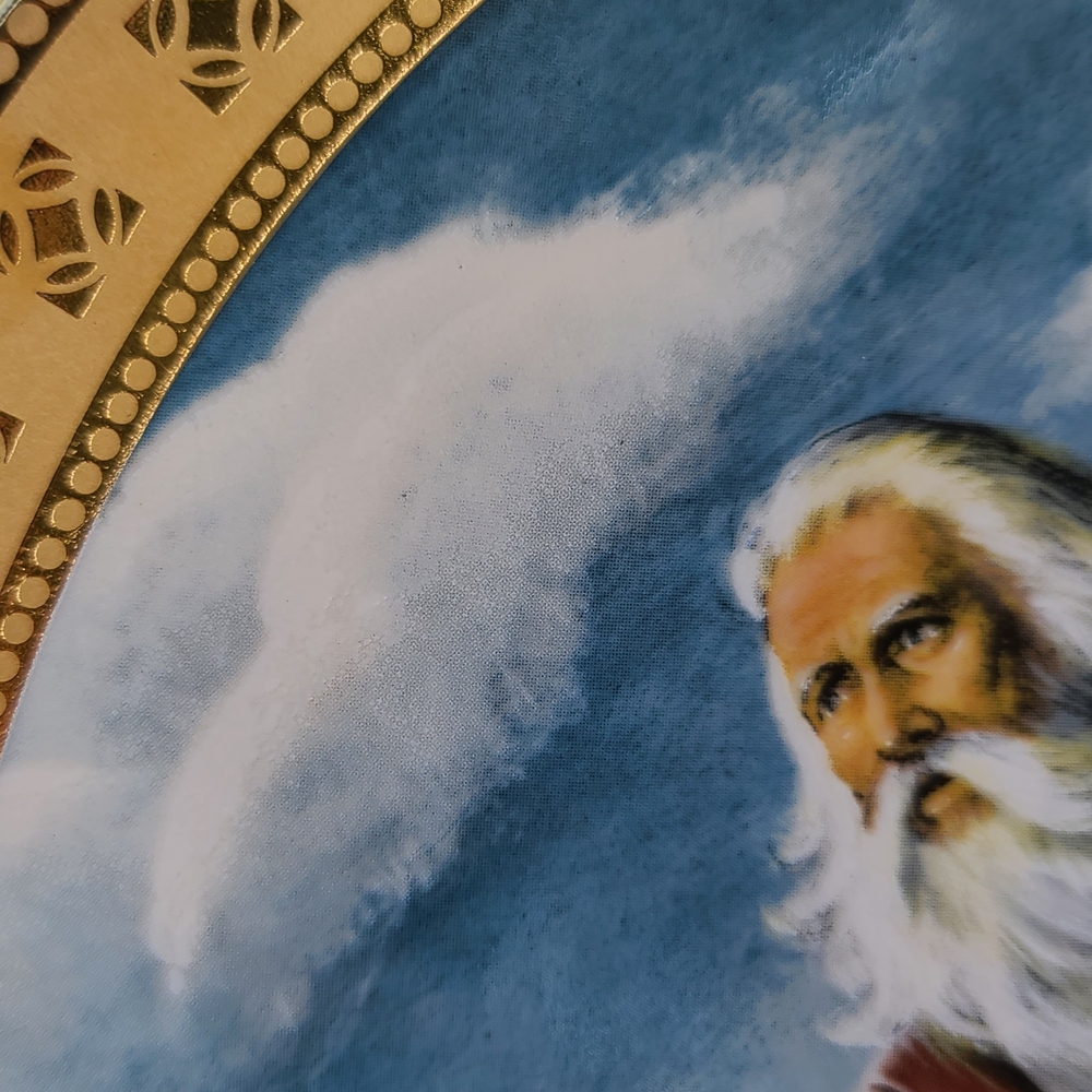 Moses Receives The Ten Commandments Ceramic Plate - Picture 6 of 6